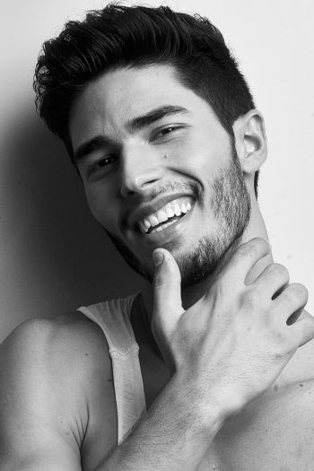 SANDRO FARIAS SANDRO FARIAS