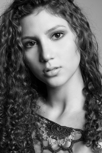 EDUARDA MENDES EDUARDA MENDES
