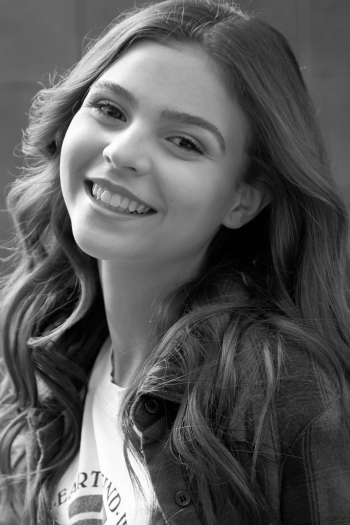 JULIA CARNEVALE JULIA CARNEVALE