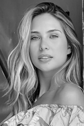 KARINA GARBELINI KARINA GARBELINI