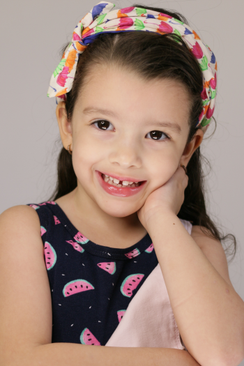 OLIVIA SOARES OLIVIA SOARES
